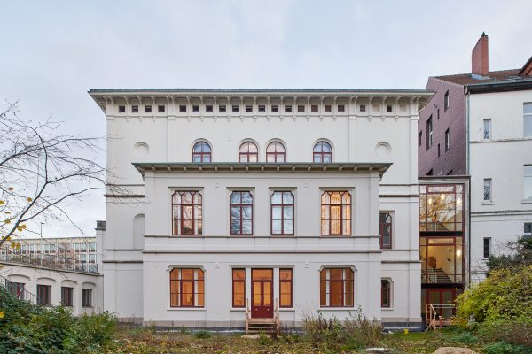 https://www.stricker-architekten.de/projekte/leibniz-universitaet-hannover-fassadensanierung-villa-simon/